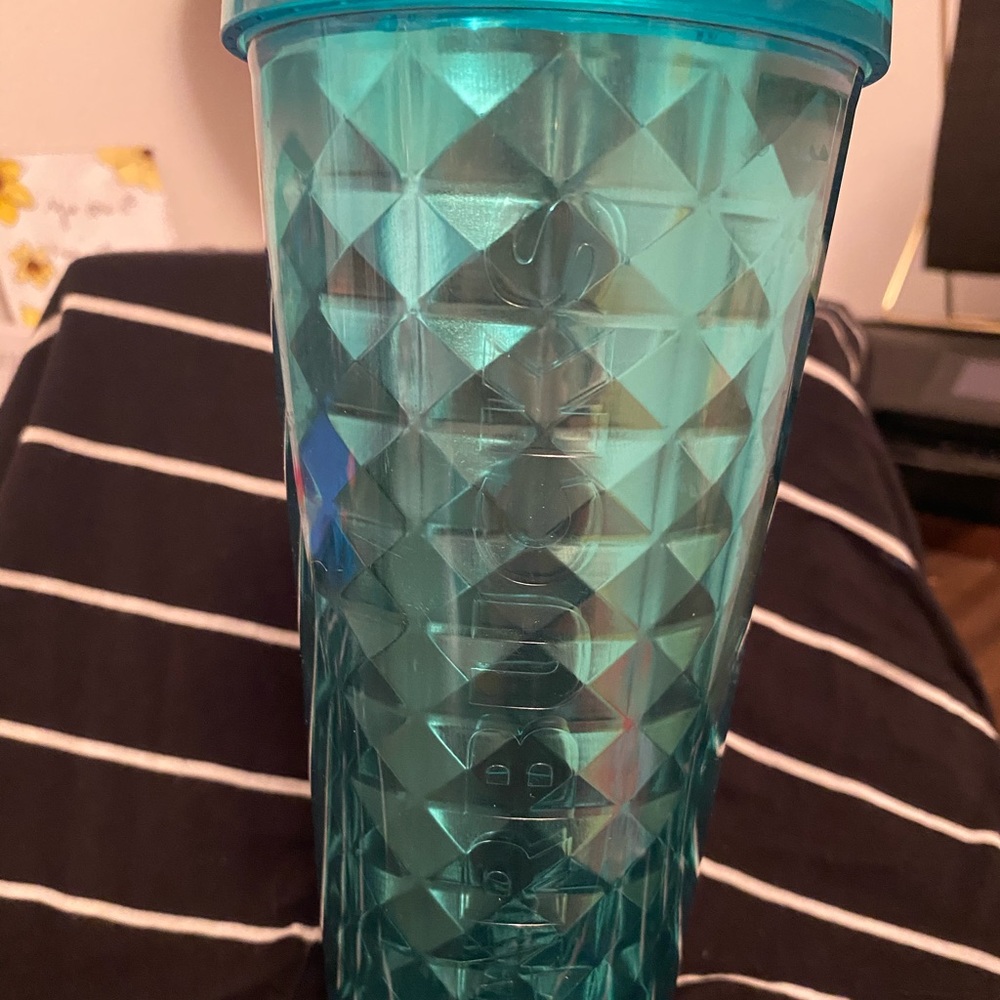 Embossed teal blue green Starbucks venti cold cup